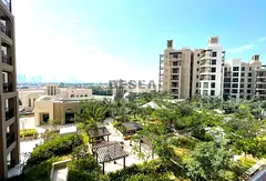 PRIME LOCATION - HUGE LAYOUT - AMAZING COMMUNITY