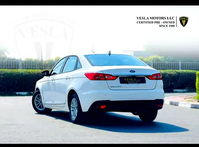 صورة 8 لـ 2020 FORD ESCORT