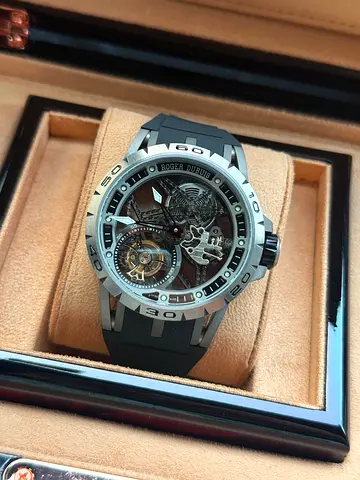 Roger Dubuis Excalibur spider skeleton flying watch