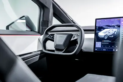 2026 Tesla CYBERTRUCK photo 14