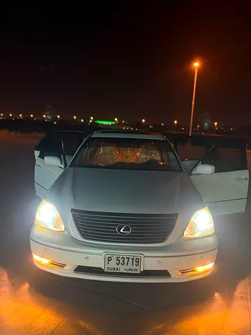 صورة 4 لـ 2005 Lexus LS-SERIES