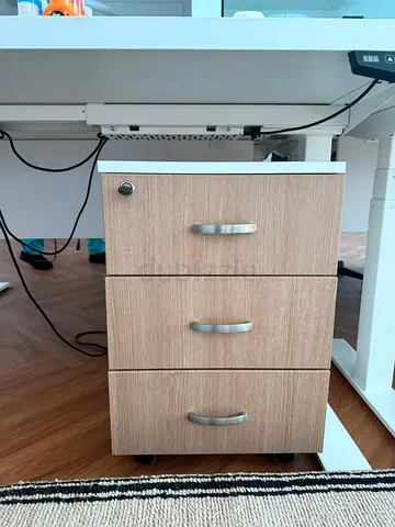(3pcs) Three-drawer mobile filing cabinet with lock - light wood finish