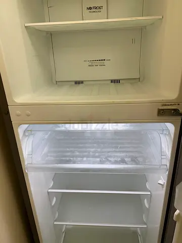 Used Refrigerator / Freezer Interior - Good Working Condition Hisense 328L Double door No frost.