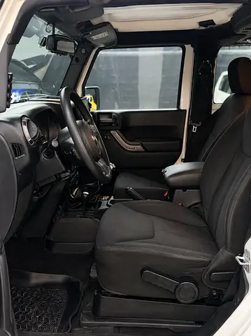 2013 JEEP WRANGLER 缩略图 14
