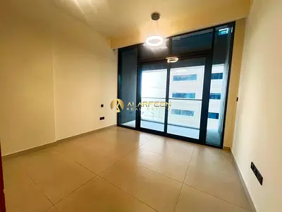 شقة حديثة بغرفة نوم واحدة | مساكن أوليفو بارك | شرفة وإطلالة على المدينة