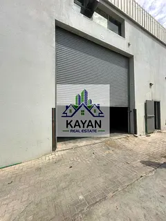 2,600 Sq.Ft shed for rent in UAQ, 15 kW power, bathroom & large electric door.
