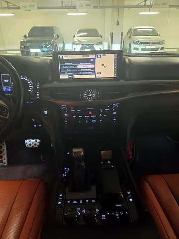 2019 Lexus LX-SERIES 照片 11