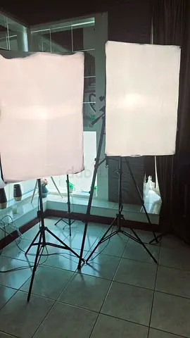 Photography Studio Softbox Lights – 2 Pieces | 150W E27 Daylight Bulbs included