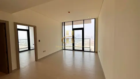Spacious | Close Kitchen | High floor | With Balcony