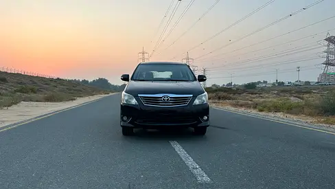 صورة 15 لـ 2014 Toyota INNOVA