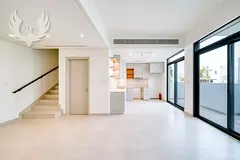 VACANT MID SEPTEMBER | CLOSE TO POOL | UNFURNISHED