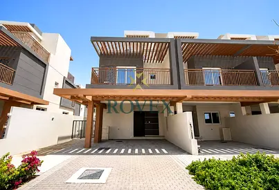 Corner 4BR Townhouse | Verona | Family Community