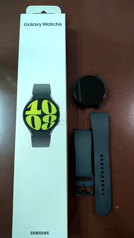 Samsung Galaxy Watch 6 44mm with original box -Very good condition
