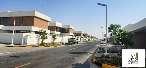 فيلا مستقلة للبيع جاهزة للسكن بي سعر مميز! تملك عرب فقط