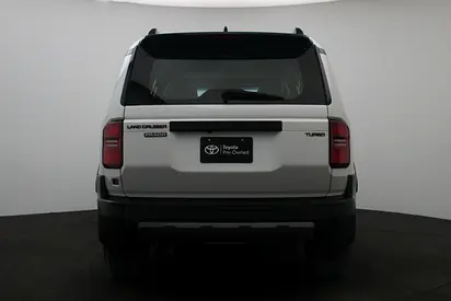 Toyota Prado Adventure, миниатюра 6
