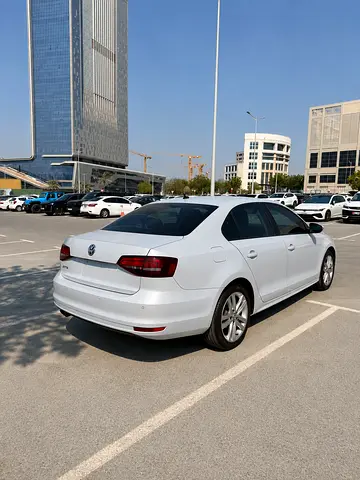 2017 Volkswagen JETTA 照片 2