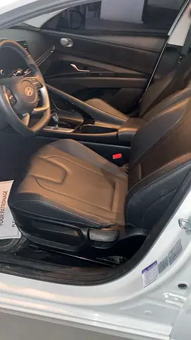 2025 Hyundai ELANTRA 照片 8