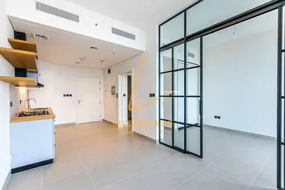 MODERN UNIT | PRIME LOCATION | UNFURNISHED