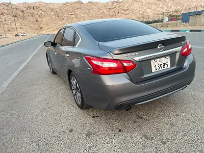 2016 Nissan ALTIMA 照片 6