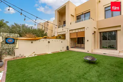 Single Row I Vacant Soon I Type I Near Pool 3br