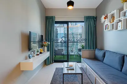 Near Metro Station - Cozy 1 Bedroom Apartment in Zada Tower, Business Bay