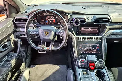 صورة 10 لـ 2019 Lamborghini URUS