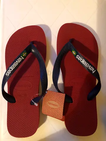Havaianas Brazil Logo Flip Flops - Red and Navy