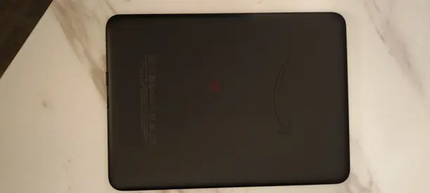 Amazon Kindle Paperwhite Signature Edition (12th Gen) 32GB + Cover – Like New