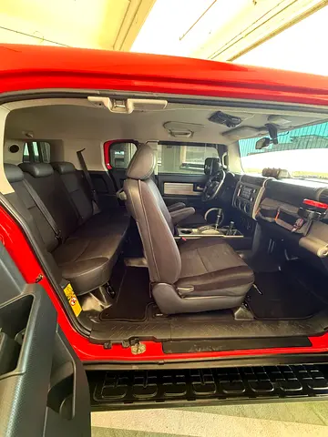 2015 Toyota FJ CRUISER — миниатюра 17