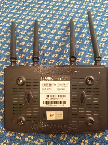 D-Link Wireless Router (4 Antennas) - Used with data sim card slot