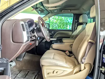 2018 Chevrolet SILVERADO 1500 照片 9