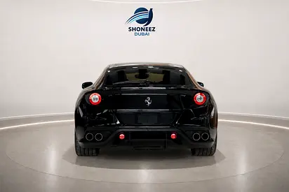 2014 Ferrari FF 照片 2