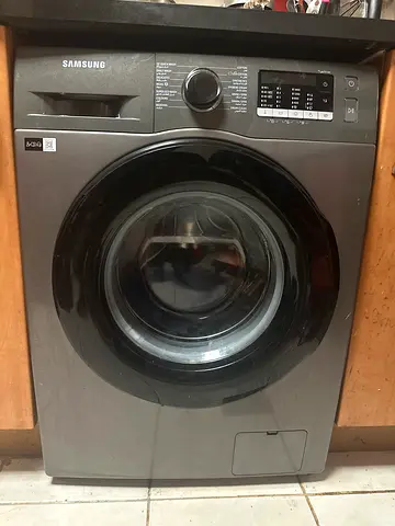 Samsung Front Load Washing Machine - Good Condition