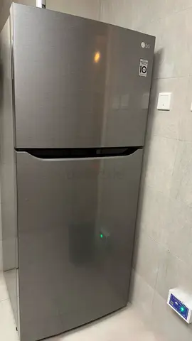 LG Top Freezer Refrigerator 10-Year Inverter Motor - Good Condition