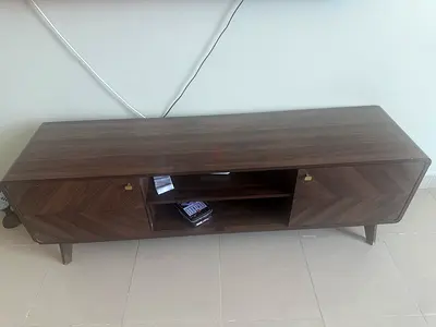 Tv unit