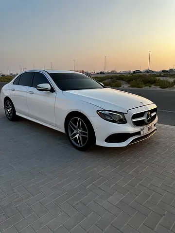 صورة 4 لـ 2019 Mercedes-BENZ E-CLASS