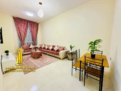 شقه فاخره ثاني ساكن غرفه وصاله مع بلكونه باطلاله مفتوحه.عجمان النعيميه 2 مفروش بالكامل للإيجار الشهري✨الإيجار يشمل الفواتير والإنترنت وموقف