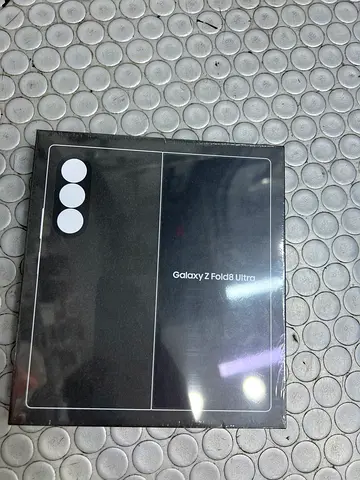 Brand new Samsung Galaxy Z Fold 8Ultra (sealed box)