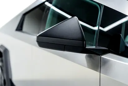 2026 Tesla CYBERTRUCK photo 10