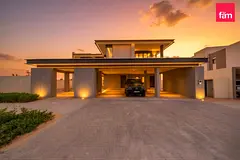 Single Row | Privacy | Swimming Pool