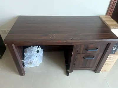 Office table