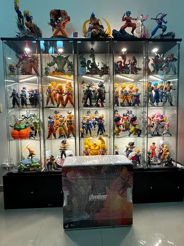 hulk buster 1/6 die cast deluxe