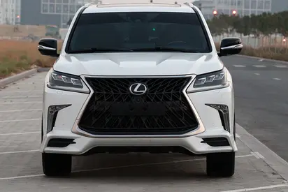 2017 Lexus LX-SERIES 照片 2