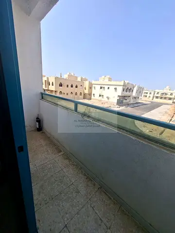 غرفة وصالة للإيجار السنوي في اليرموك | مساحة واسعة | موقع مميز | قريب من جميع الخدمات | مناسب للعائلات | جاهز للسكن | 22,000 درهم