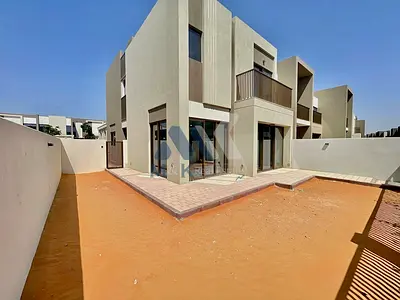 4BR + Maids Room | Ready to Move-in | Park & Pool Community
