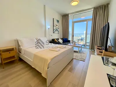 Flexible Cancellation Terms | High Floor | Community View | Bills Included