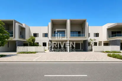 3BR Prime Location | Townhouse | Ready to Move In