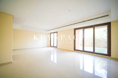 Sophisticated Garden Home | Spacious Family Retreat | Resale