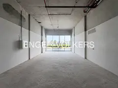 Brand-New Retail Unit | 3 Parkings | 35 kW Power