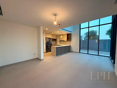 Brand New | Multiple Options | High Ceiling
